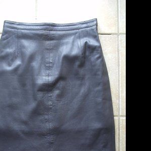 Gray Leather A-Line Skirt European Size 42